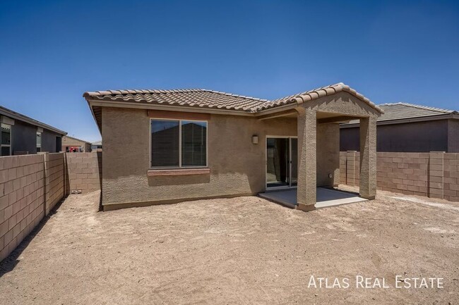 Building Photo - BEAUTIFUL  NEW 3 BEDROOM MARANA HOME