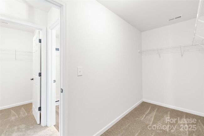 Building Photo - 18016 Wilbanks Dr