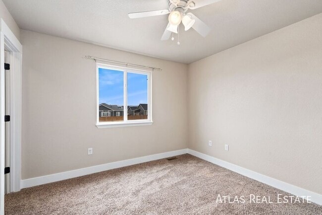 Building Photo - 893 Shirttail Peak Ct