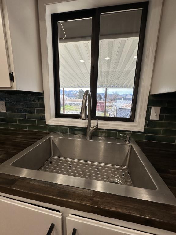 Building Photo - 2067 Sundown St