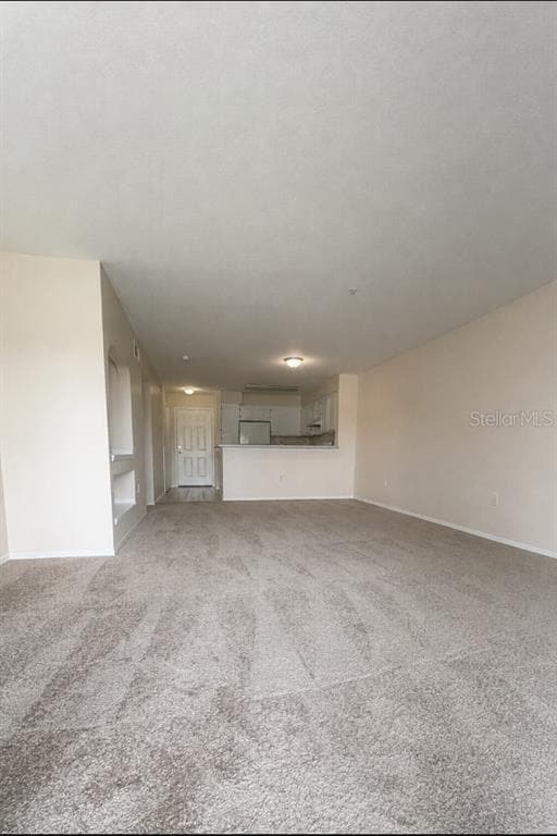 Building Photo - 13815 Fairway Island Dr