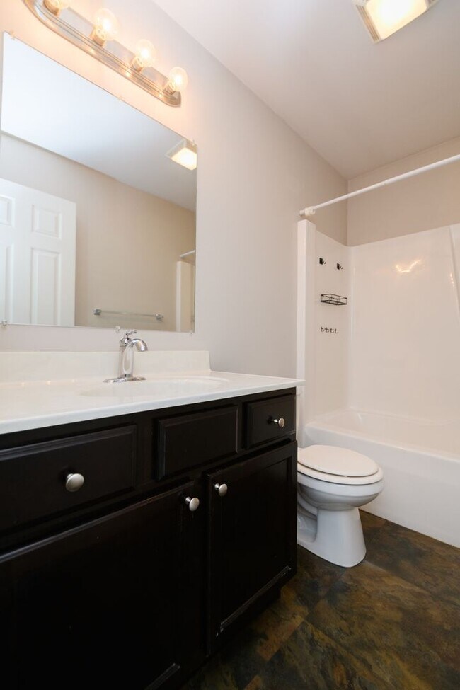 Building Photo - 693 Dearborn Rd