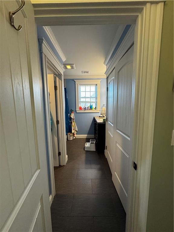 Building Photo - 73 Dye Hill Rd