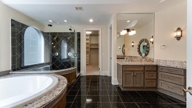 Building Photo - 1700 Sunset Blvd