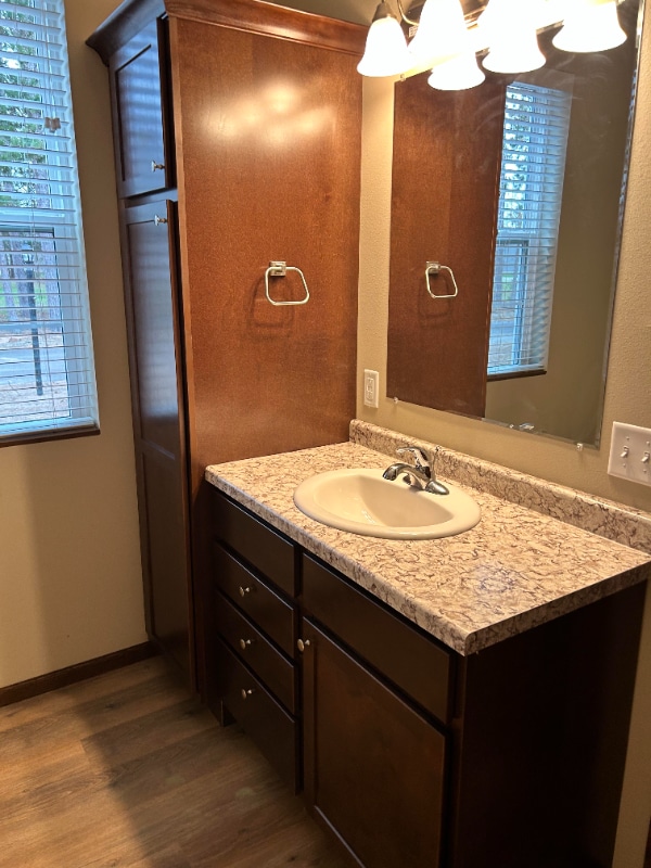 Building Photo - 3621 Doolittle Dr