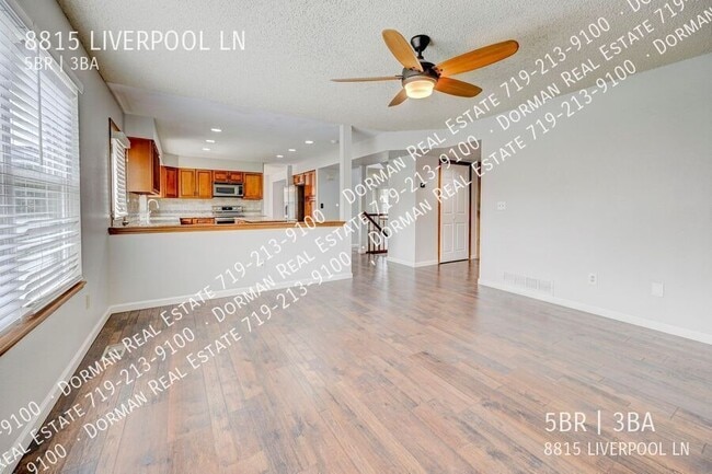 Building Photo - 8815 Liverpool Ln