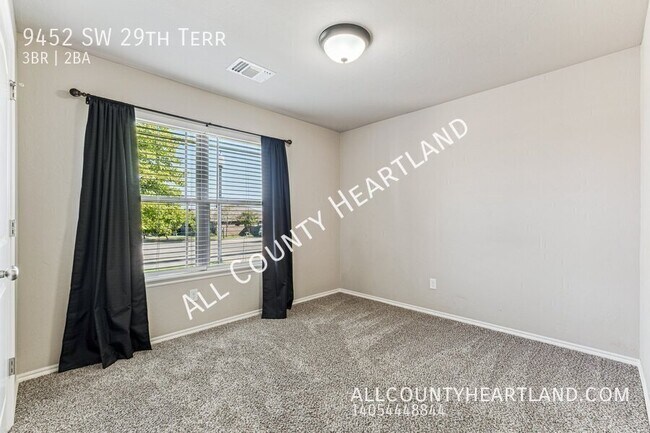 Building Photo - 9452 SW 29th Terrace