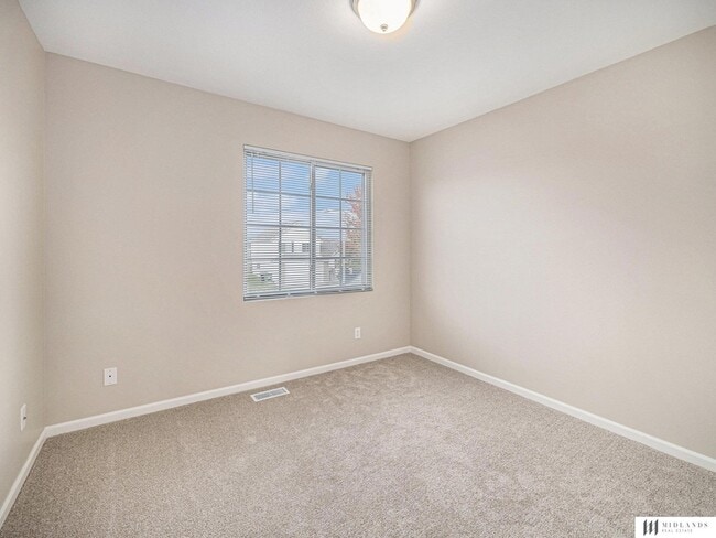 Building Photo - 16125 Greenleaf St