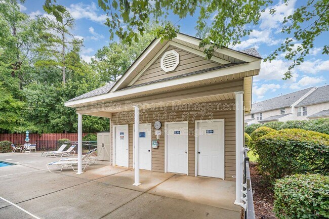 Building Photo - 117 Snead Rd