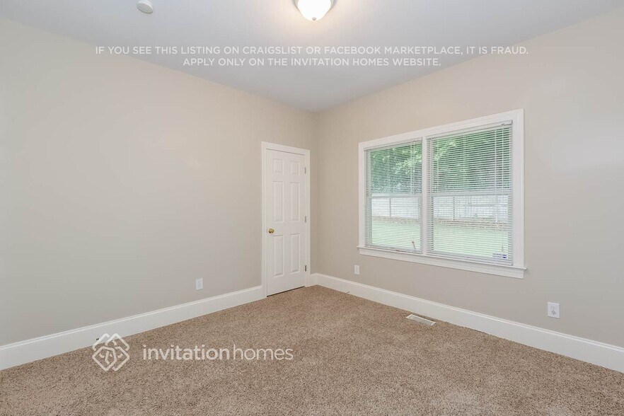 Building Photo - 21269 Summerbrook Dr