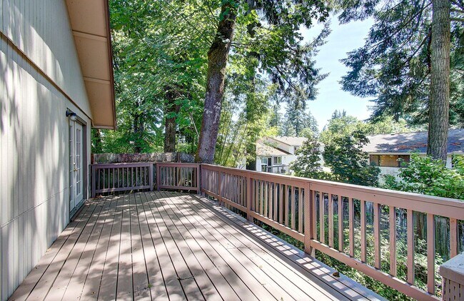 Building Photo - Spacious 3-Bedroom Home with Private Backyard Oasis