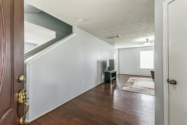 Building Photo - 12826 Kiev Hills Ln
