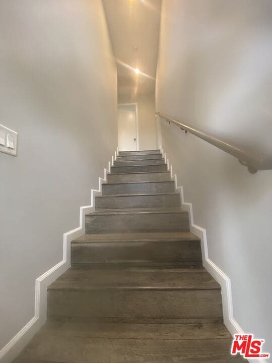 Building Photo - 8448 Fenwick St