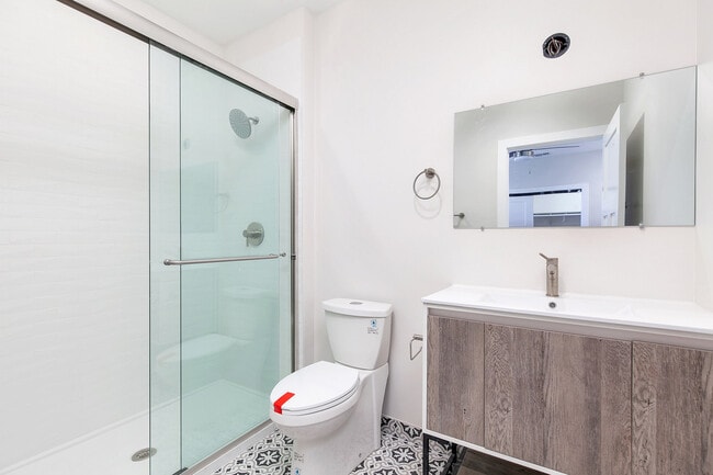 Building Photo - 3318 Fourth Ave