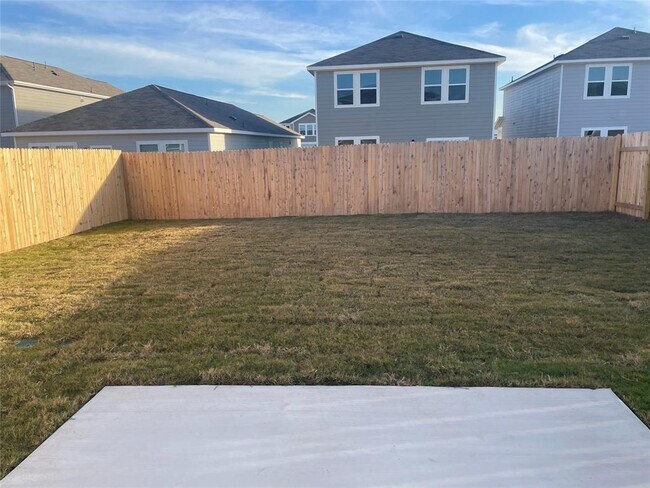 Building Photo - 627 Gemsbok Dr