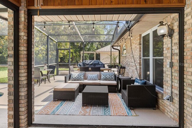 Building Photo - 11634 Nellie Oaks Bend