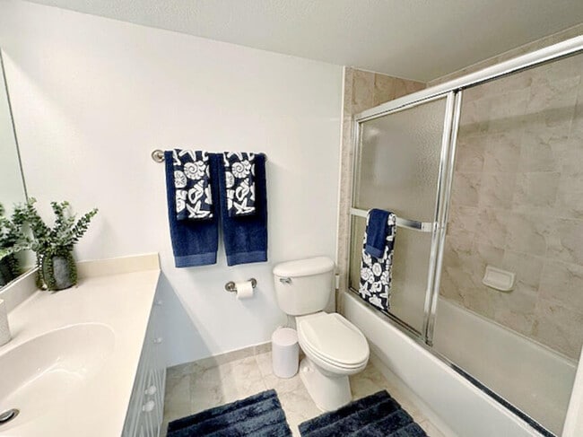 Building Photo - 2400 S Ocean Dr