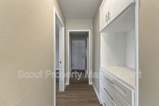 Building Photo - 230 W Whittier Ave