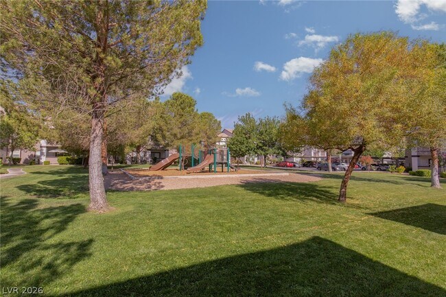 Building Photo - 7255 W Sunset Rd