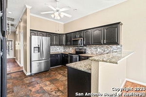 Building Photo - 723 Sendera St