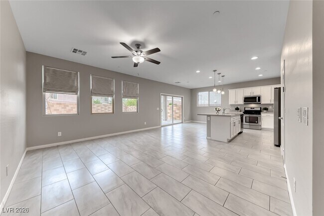 Building Photo - 1009 Cetona Ct