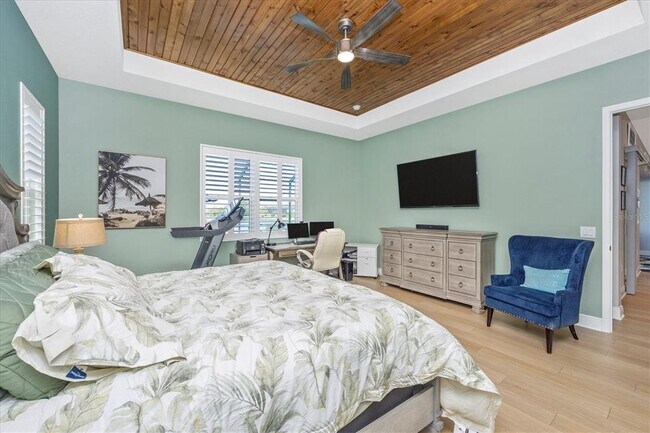 Building Photo - 18805 Valleta Ave