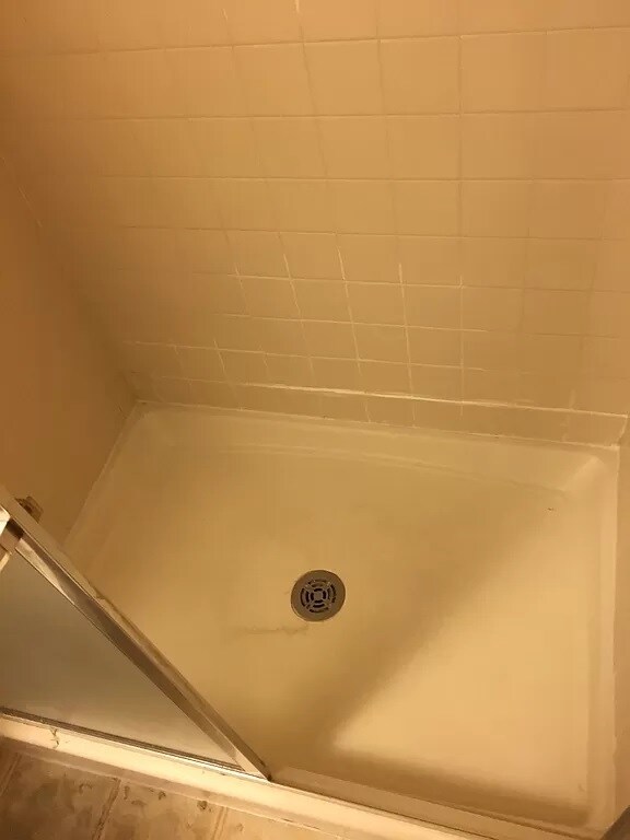 Building Photo - 3405 Comstock Ave