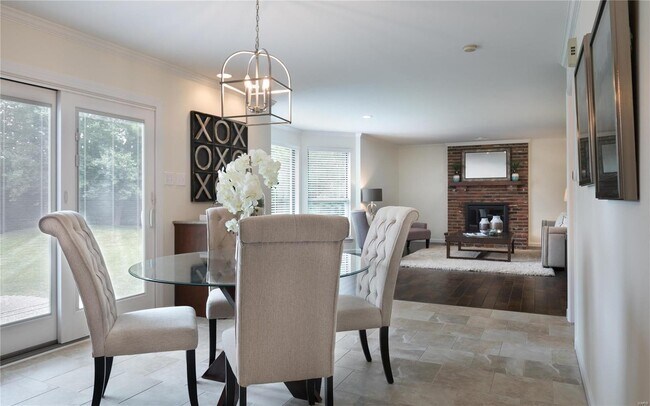 Building Photo - 15900 Eagles Landing Ct