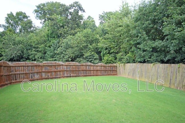 Building Photo - 108 Tagus Ct