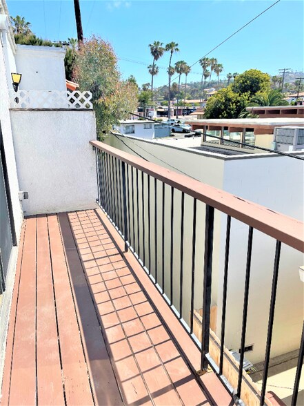 Building Photo - 101 W Canada