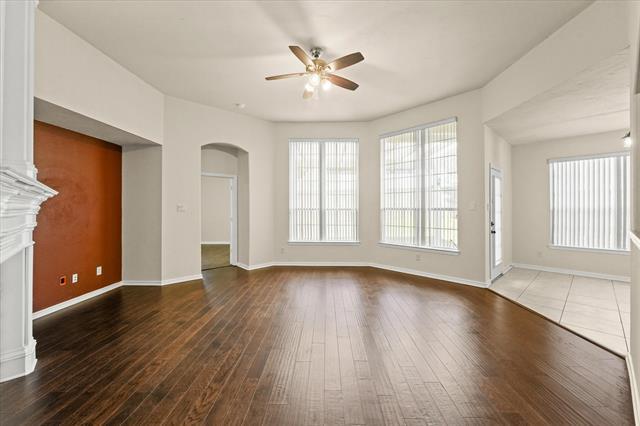 Building Photo - 1319 Lakeridge Ln