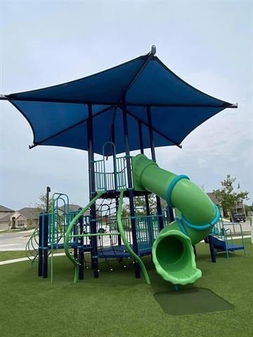 Building Photo - 2025 St Andrew's Wy