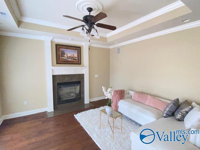 Building Photo - 275 Old Overton Dr