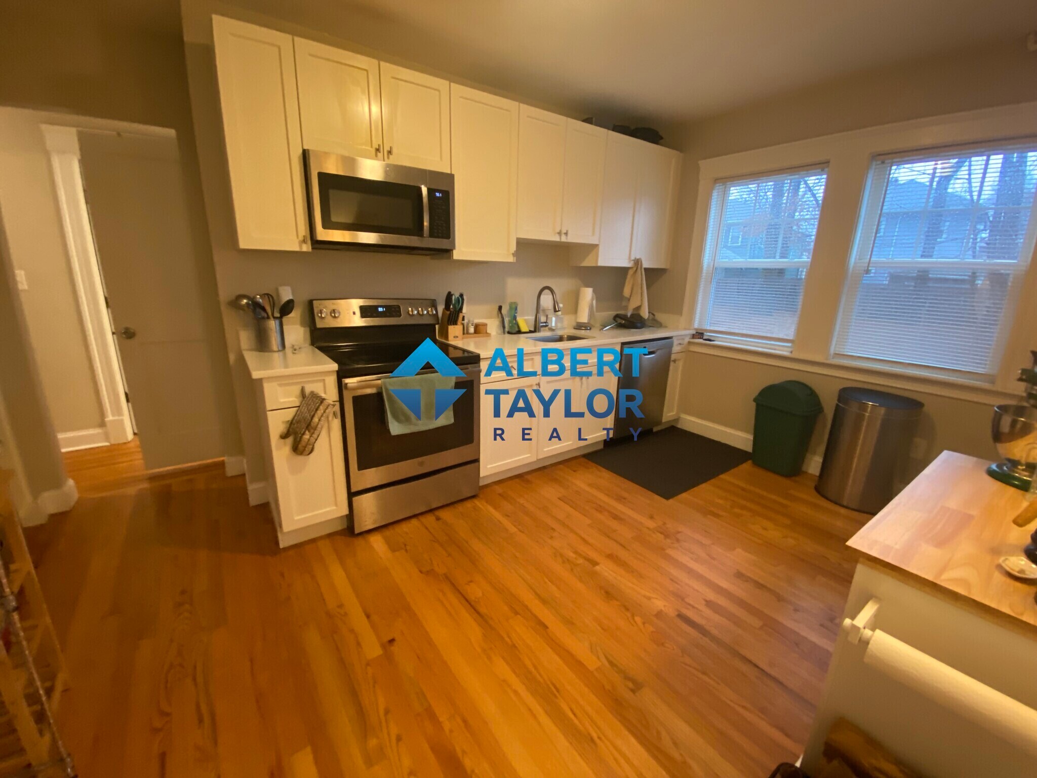 Building Photo - 21 Moraine St