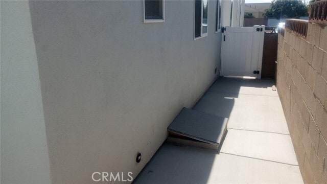 Building Photo - 1907 W 154th Pl