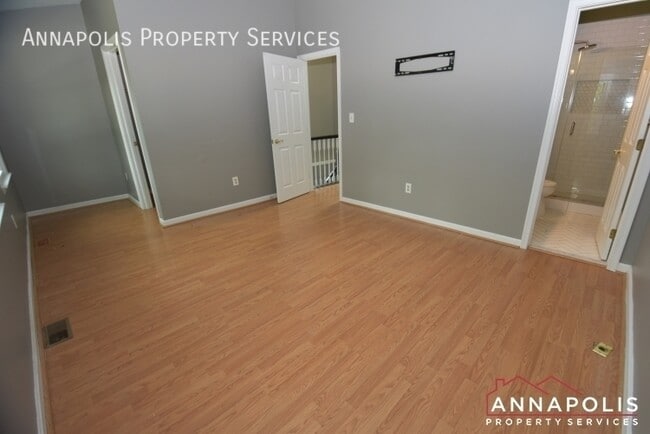 Building Photo - 1629 Elkwood Ct