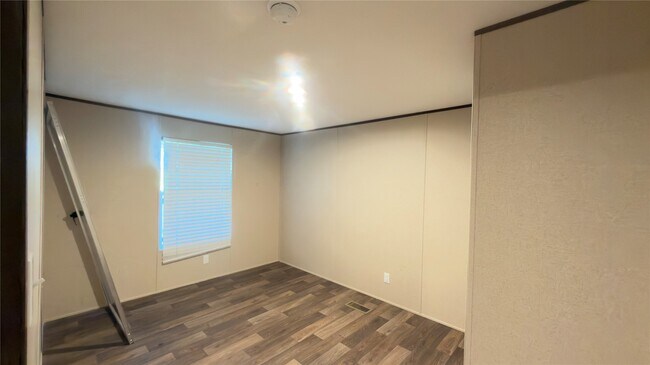 Building Photo - 7173 Rd 5878