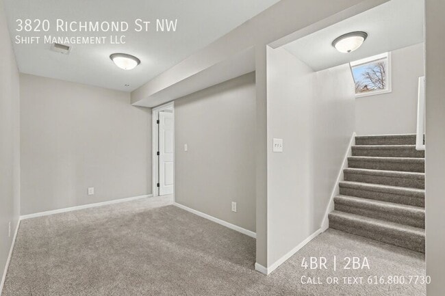 Building Photo - 3820 Richmond St NW