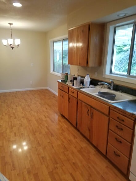 Kitchen wood floors - 1897 NW Dogwood St