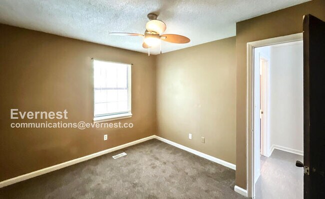Building Photo - 5243 Donlyn Dr