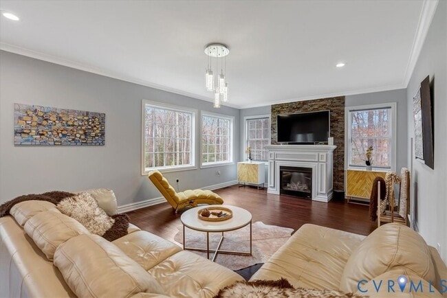 Building Photo - 7530 Dunollie Dr