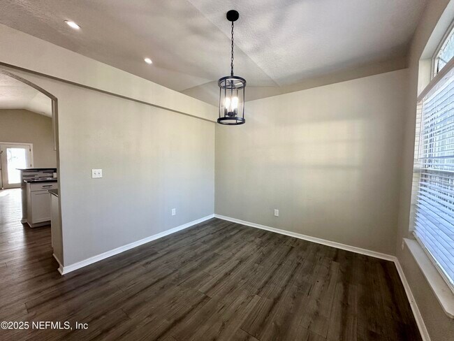 Building Photo - 1559 Irishwood Ct