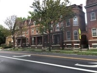 Building Photo - 1433 Neil Ave