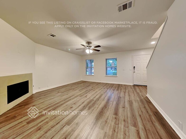 Building Photo - 1812 White Feather Ln