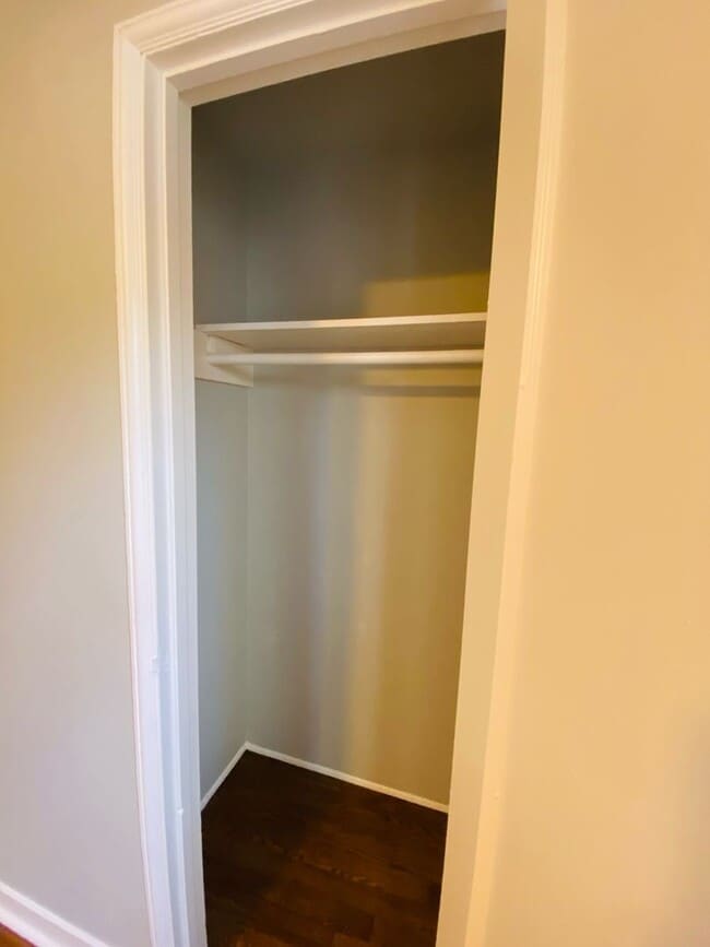 Building Photo - $1000 Off Before November 15th! 3 Bedroom ...