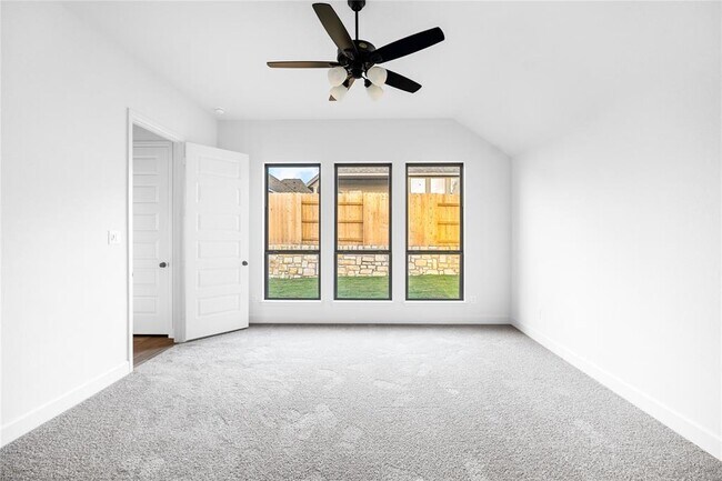 Building Photo - 639 Bay Breeze Dr