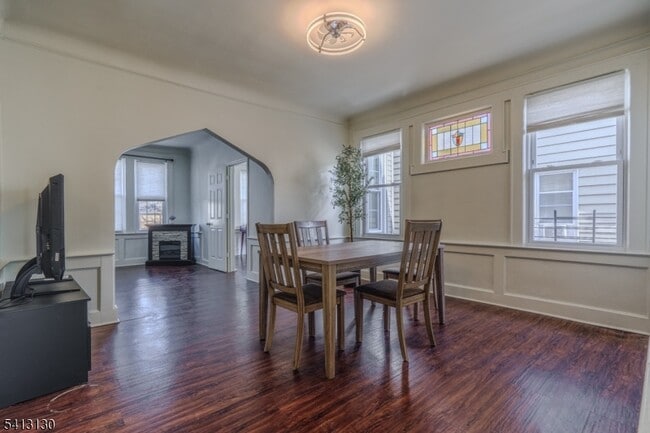 Building Photo - 172 Goldsmith Ave