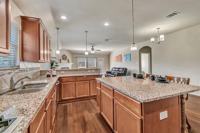 Building Photo - 324 Whitman Dr