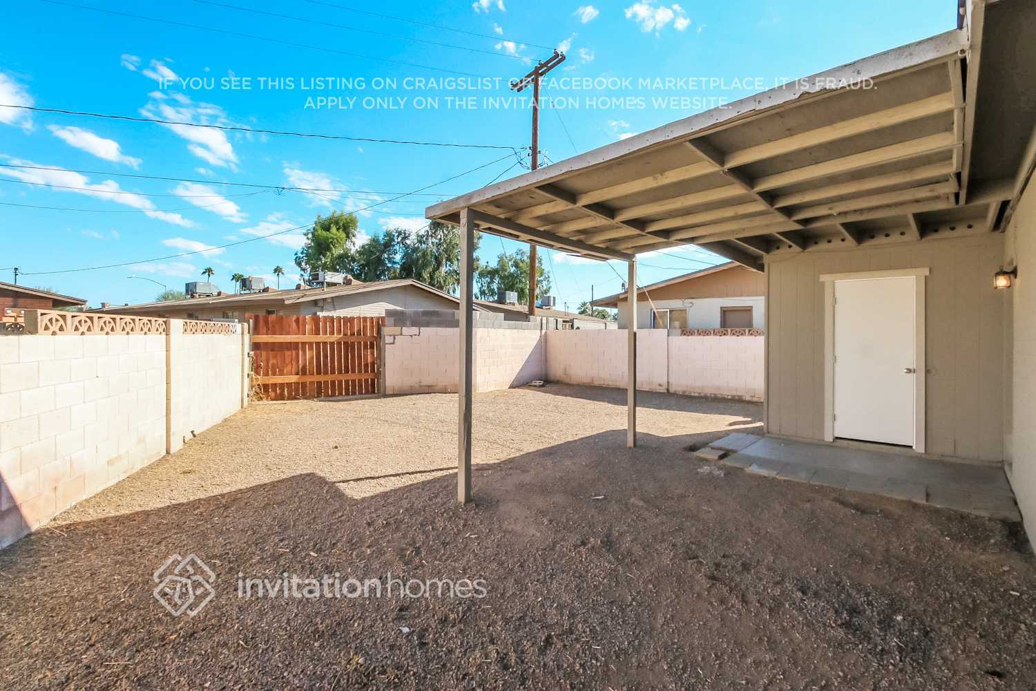 Building Photo - 1065 N Wedgewood Dr