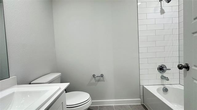 Building Photo - 4011 Sandstone Dr